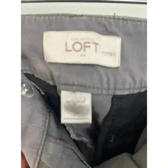 Ann Taylor Loft size 2 Petite Gray Pants - Picture 2 of 3